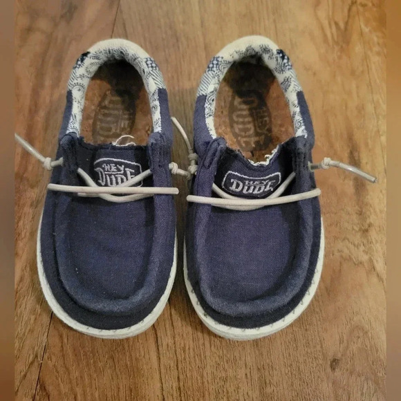 Hey Dude Other - Hey Dude Wally Navy Break Stitch Toddler Shoes Size 6
